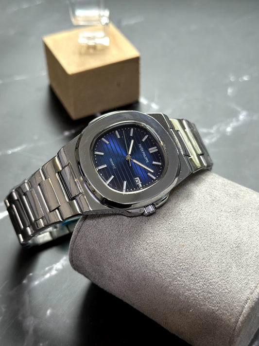 PATEK PHILIPPE 5811/1G Nautilus Watch