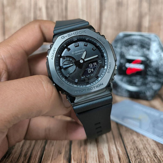 G-Shock GM2100 with black metal body