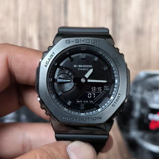 G-Shock GM2100 with black metal body